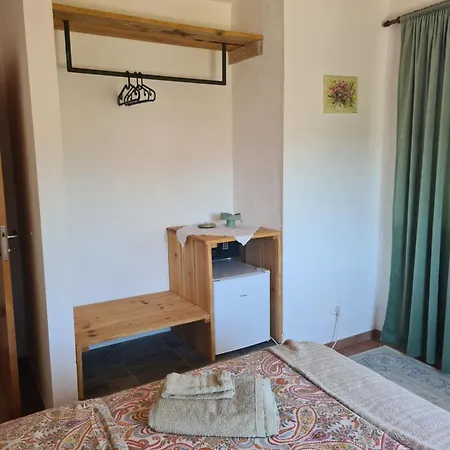 民宿 Casa Ensolarada And Pottery 阿尔热祖尔